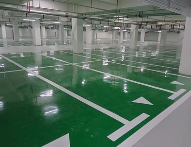 宜春宜春小区停车场标线